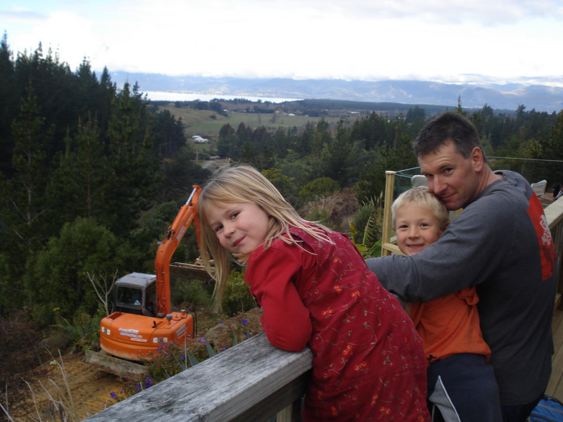 Admiring the skillful digger or dancing metal dinosaur as Hannah called it!